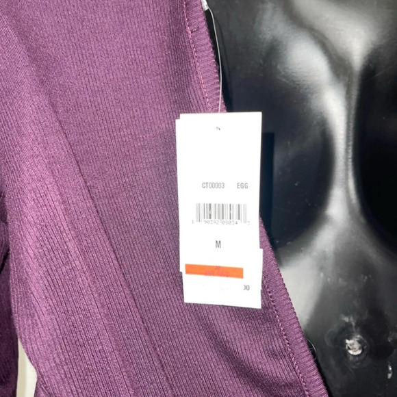 Chelsea Sky Long Sleeve Knit with Open Back Size M - Picture 6 of 6